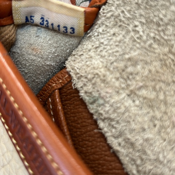 🦆 Dooney and Bourke Calvary bag- Vintage - Picture 9 of 12